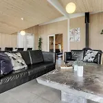 Cozy Home In Idestrup With Sauna Ferienhaus