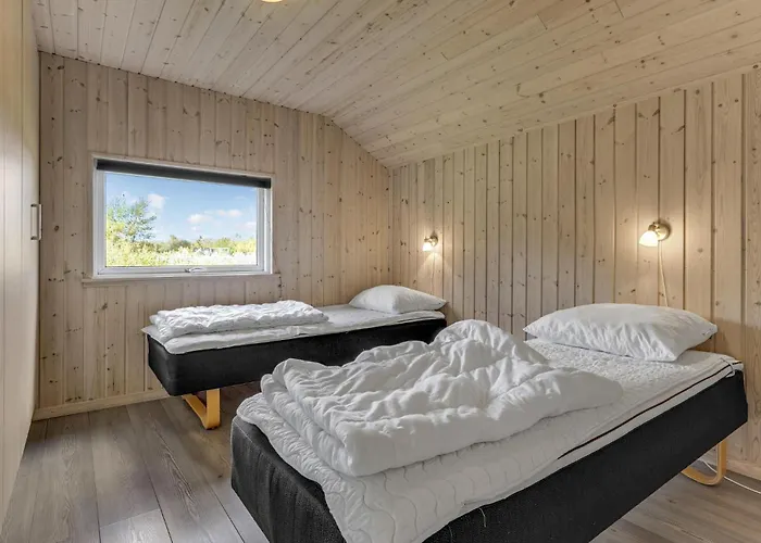 Сasa de vacaciones Beautiful In Idestrup With Sauna